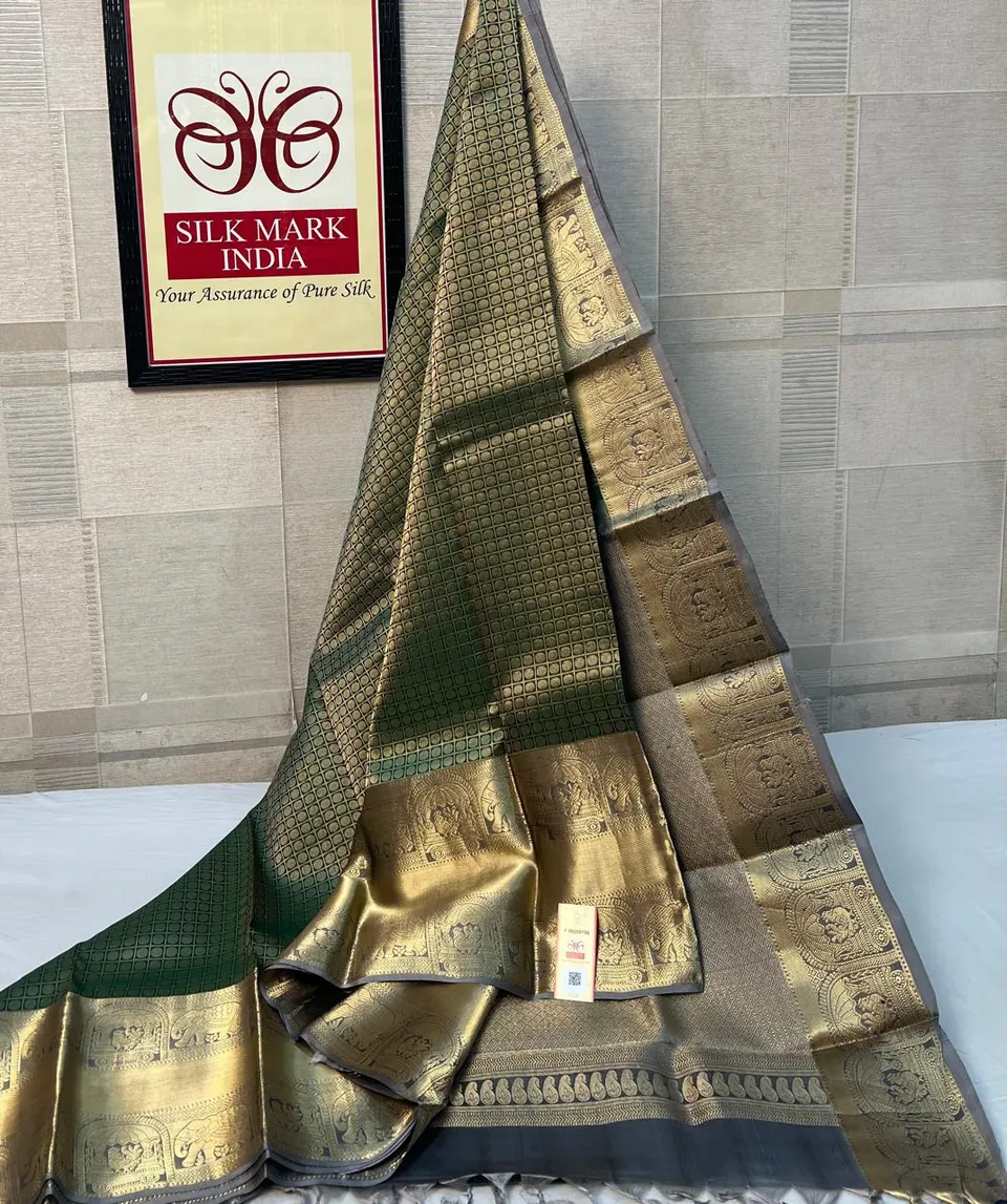 Olive & Antique Gold kanchipuram pure silk saree